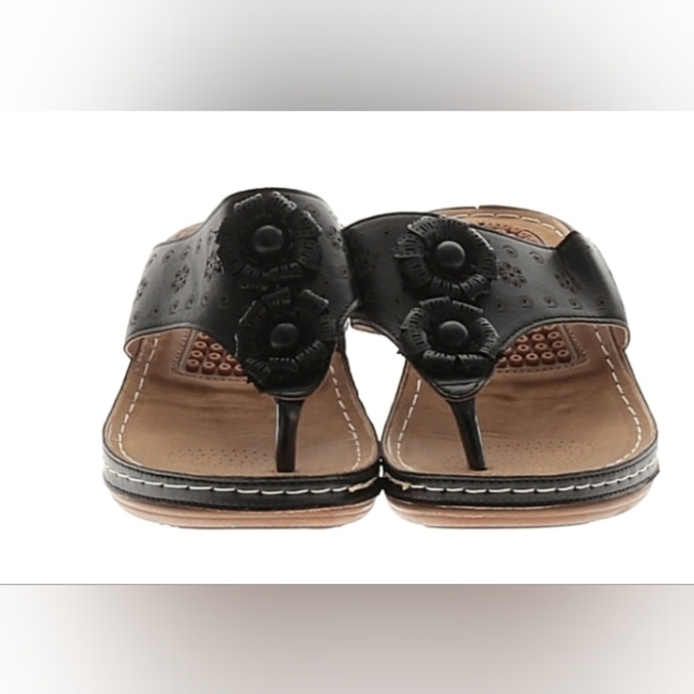 Fashion sandals
